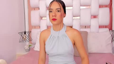 Snapshot of emmycruzz chatting on October 23, 2025, 7:12 pm emmy online show from October 23, 2025, 7:12 pm