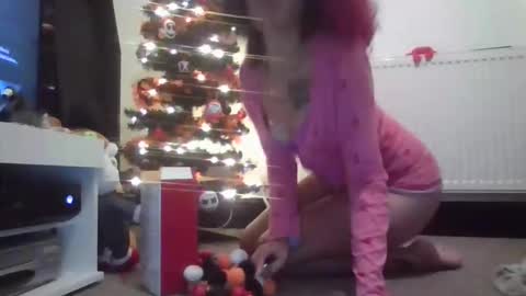 emokitty2003 online show from November 29, 2025, 10:02 pm