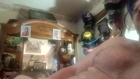 emoney8269 online show from October 2, 2025, 2:57 pm