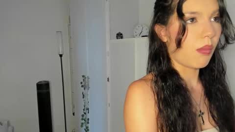 Emperatriz online show from December 5, 2025, 4:47 pm