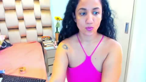 Snapshot of emperatriztapia chatting on June 12, 2026, 3:44 pm emperatriztapia online show from June 12, 2026, 3:44 pm