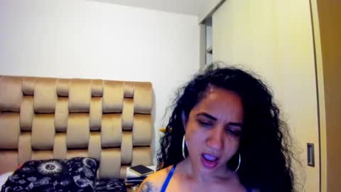 Snapshot of emperatriztapia chatting on July 17, 2026, 11:42 pm emperatriztapia online show from July 17, 2026, 11:42 pm