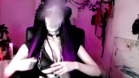 Morrigan online show from February 12, 2026, 2:34 pm