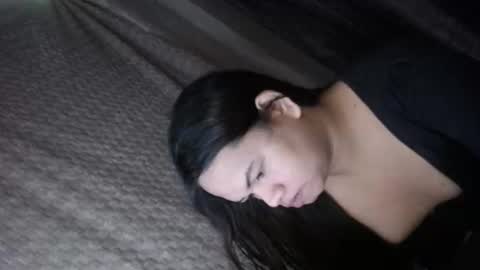 empressrheo online show from January 13, 2026, 4:51 am