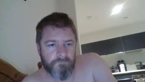 emrys2016833836 online show from November 16, 2025, 11:27 am