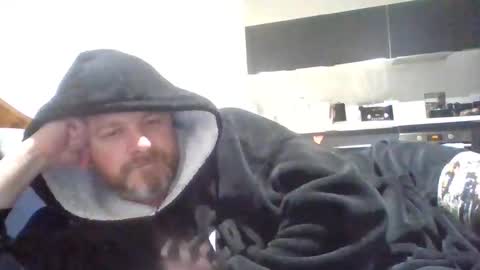 emrys2016833836 online show from February 26, 2026, 8:08 pm