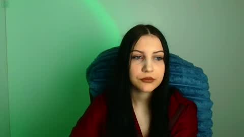 Snapshot of emxma chatting on May 11, 2026, 11:16 am Emma online show from May 11, 2026, 11:16 am