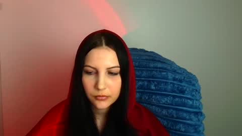 Snapshot of emxma chatting on May 11, 2026, 4:04 pm Emma online show from May 11, 2026, 4:04 pm