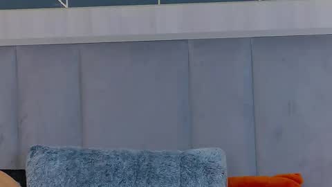  Emy  online show from February 13, 2026, 7:37 am