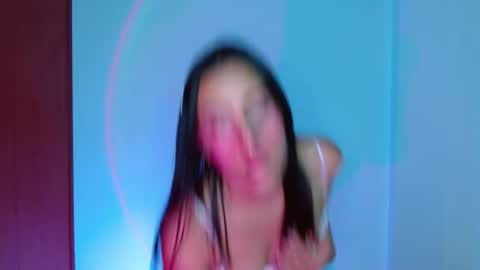 Snapshot of emysofia chatting on June 12, 2026, 6:23 am SOFI online show from June 12, 2026, 6:23 am