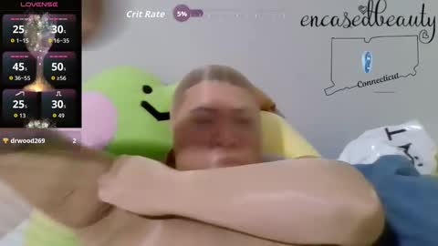 Ela online show from April 12, 2026, 8:14 pm