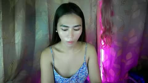 Snapshot of enchantresstgirl chatting on October 11, 2025, 4:44 am Nikki Shane online show from October 11, 2025, 4:44 am