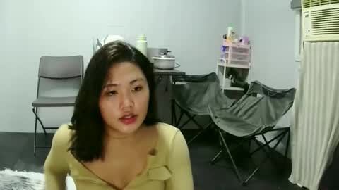 Eva online show from October 23, 2025, 6:50 pm