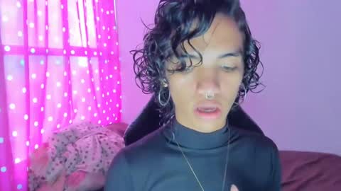 Snapshot of engel20042001 chatting on December 14, 2024, 9:35 pm engel20042001 online show from December 14, 2024, 9:35 pm