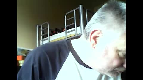 englishguysurrey online show from October 2, 2025, 12:23 pm