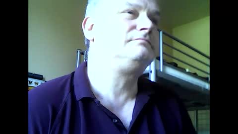 englishguysurrey online show from May 24, 2026, 8:08 am