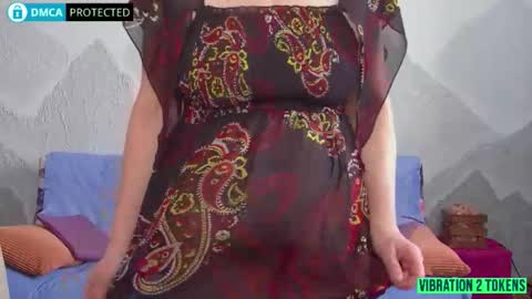 Snapshot of enjoymomentsunshine chatting on February 20, 2026, 7:10 am Angel-wife 53 yrs and Eruption- husband 39 yrs online show from February 20, 2026, 7:10 am