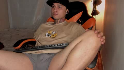 enjoymycock99 online show from May 11, 2026, 7:36 am