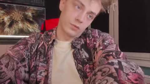 Enker online show from February 18, 2026, 5:42 pm