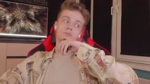 Enker online show from March 3, 2026, 3:01 am