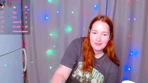 Snapshot of enorolve chatting on December 14, 2024, 10:50 pm Horny Mary online show from December 14, 2024, 10:50 pm