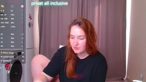 Snapshot of enorolve chatting on February 26, 2025, 6:15 am Horny Mary online show from February 26, 2025, 6:15 am