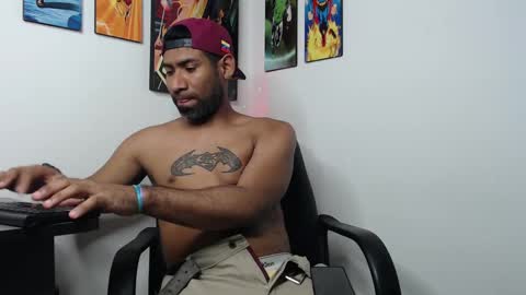 enriblack92 online show from January 19, 2025, 1:32 am