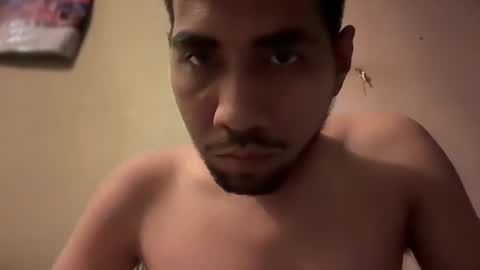 Enriquegc197 online show from February 23, 2025, 2:07 am