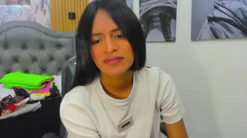 Snapshot of enyelin chatting on July 9, 2026, 9:30 pm Enyenlina online show from July 9, 2026, 9:30 pm