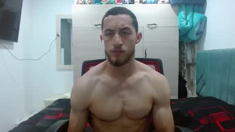 Snapshot of enzo_savage chatting on September 29, 2025, 6:02 pm enzo_savage online show from September 29, 2025, 6:02 pm