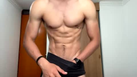 Snapshot of enzo_savage chatting on June 30, 2026, 11:44 am enzo_savage online show from June 30, 2026, 11:44 am