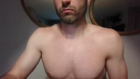 Snapshot of enzoleozi1991 chatting on January 18, 2026, 9:46 am enzoleozi1991 online show from January 18, 2026, 9:46 am