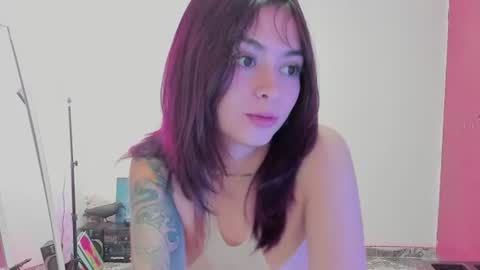 Leyla online show from July 8, 2026, 2:10 pm
