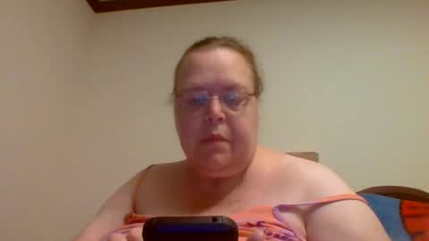 Snapshot of epic_ginger chatting on September 24, 2025, 12:19 pm epic_ginger online show from September 24, 2025, 12:19 pm