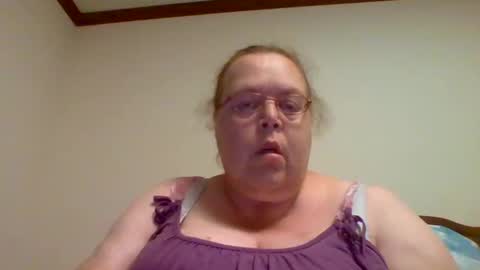 Snapshot of epic_ginger chatting on September 25, 2025, 8:45 pm epic_ginger online show from September 25, 2025, 8:45 pm