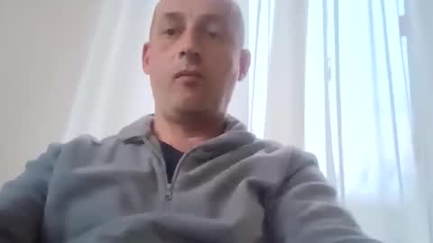 epu17 online show from October 12, 2025, 3:33 pm