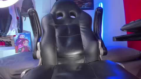 Snapshot of eren_blade_ chatting on March 12, 2025, 2:30 am Tht BOSS Eren online show from March 12, 2025, 2:30 am