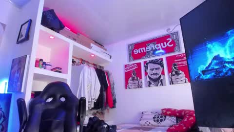 Tht BOSS Eren online show from November 9, 2025, 12:20 am