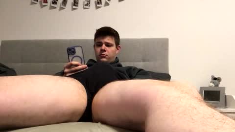 eric123754216 online show from December 18, 2025, 3:51 pm