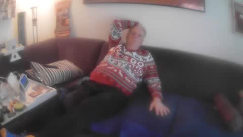 Snapshot of eric204 chatting on December 29, 2024, 1:06 pm Eric online show from December 29, 2024, 1:06 pm