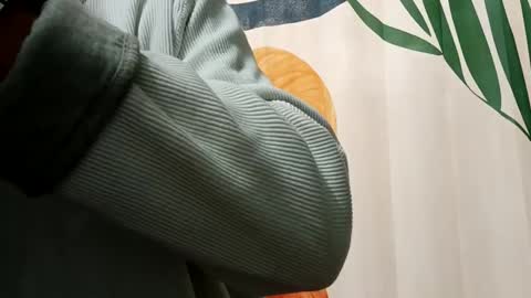 eric4698523103 online show from March 9, 2025, 8:18 am