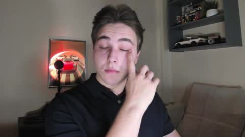 Eric online show from November 24, 2025, 8:19 pm