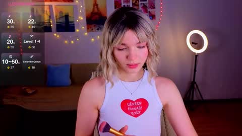 Erica Winterr online show from February 9, 2025, 6:54 am