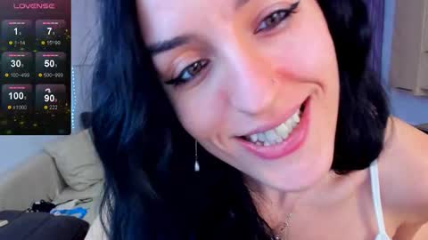 Erika online show from November 8, 2025, 6:35 am