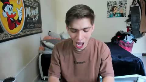 Snapshot of erick_de_rossee chatting on August 1, 2026, 7:02 pm erick_de_rossee online show from August 1, 2026, 7:02 pm