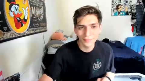Snapshot of erick_de_rossee chatting on August 5, 2026, 7:06 pm erick_de_rossee online show from August 5, 2026, 7:06 pm