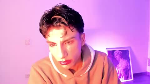 Snapshot of erick_velveth chatting on July 9, 2026, 8:40 am erick online show from July 9, 2026, 8:40 am