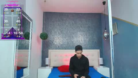   online show from November 10, 2025, 5:06 am