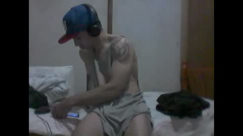 Snapshot of erickfitnes chatting on September 12, 2025, 2:33 am Masturbation online show from September 12, 2025, 2:33 am