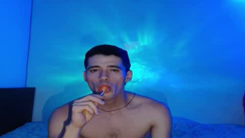 Snapshot of erickk_565 chatting on January 7, 2026, 5:43 am erikk 565 online show from January 7, 2026, 5:43 am